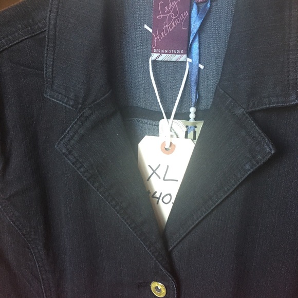 Ladies Black Denim Jacket size XL with front pockets and buttons - Picture 5 of 6